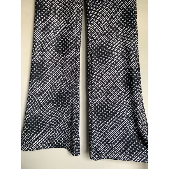 NWT Urban Outfitters High Rise Flare Pant - Picture 5 of 5